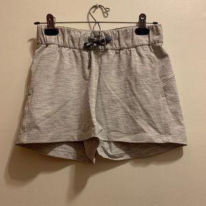 Lululemon on the fly shorts